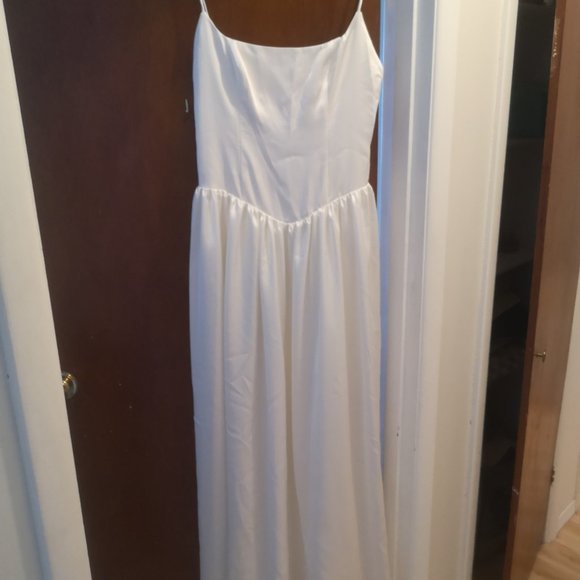 Fame and Partners Drop Waist Wedding Dress - Picture 3 of 7